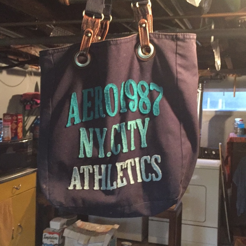 Tote bag